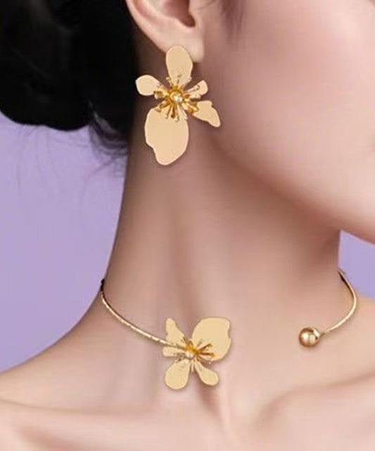 Art Gold Copper Alloy Stud Earrings and Choker Two-piece Set