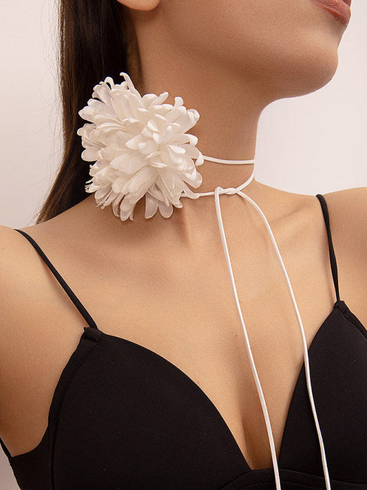 Color Three-dimensional Flower Tied Necklaces Accessories