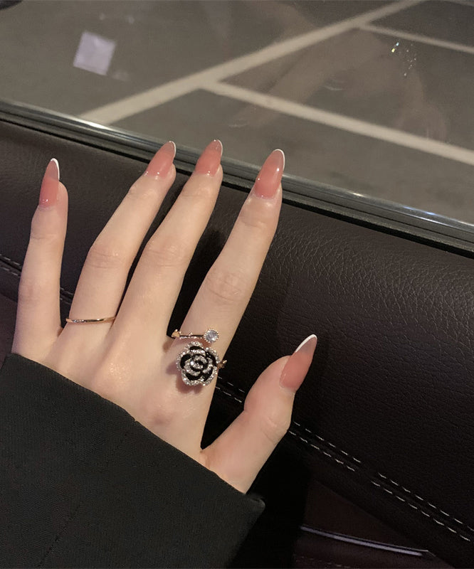 Black Alloy Zircon Camellia Rings