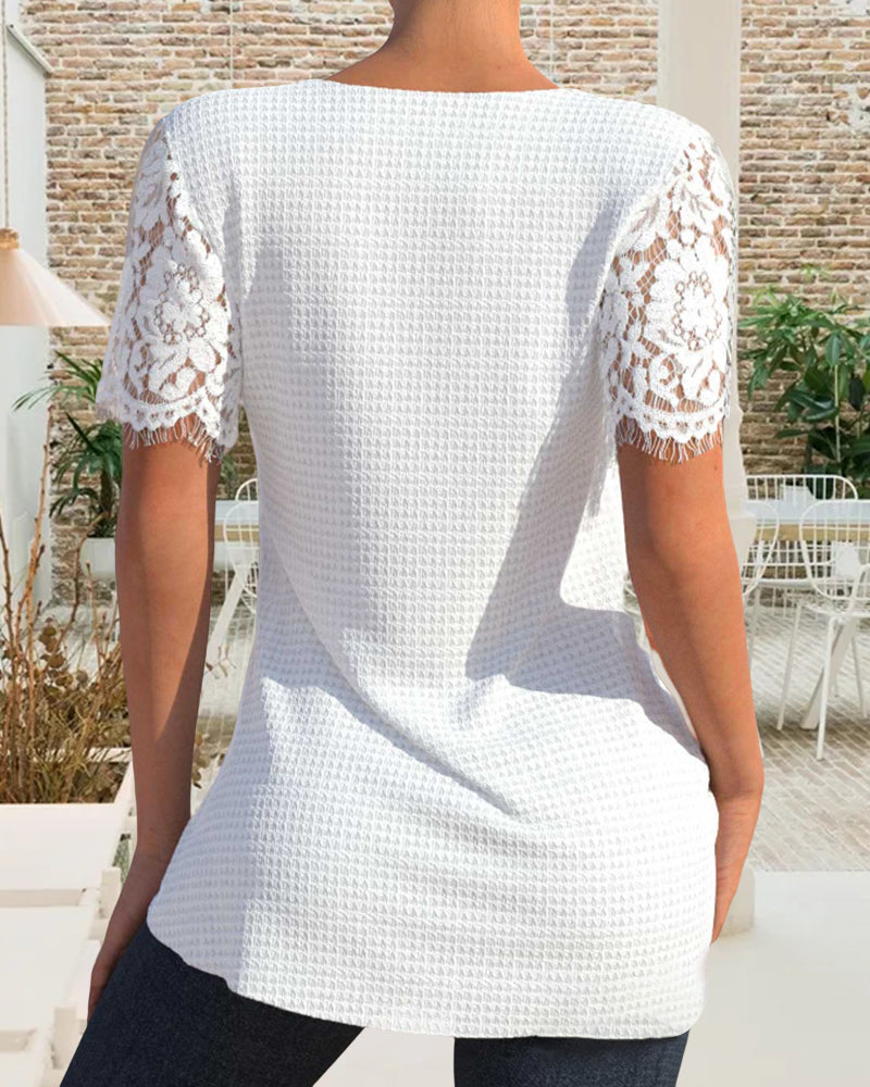 LM | Structured lace blouse