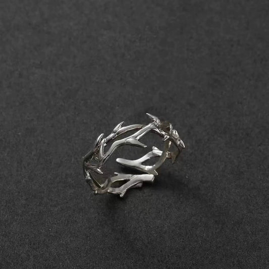 Rebel Spikes Creeper Crimson Gem Gothic Ring