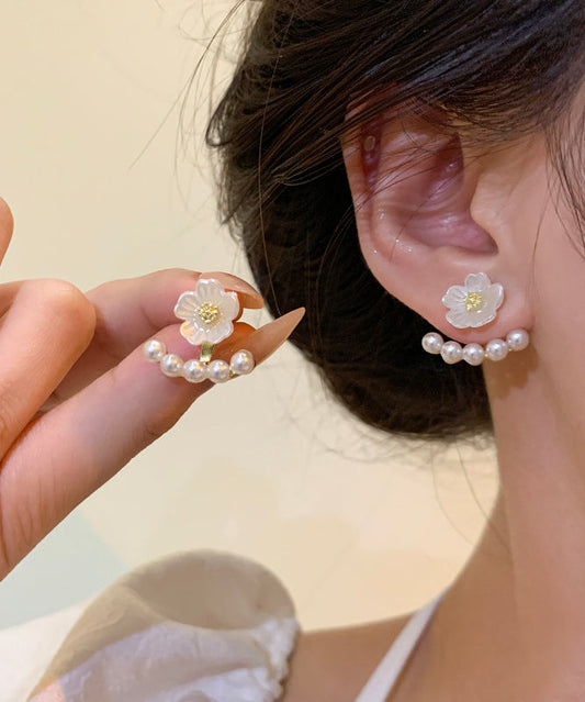 Brief White Copper Overgild Pearl Stud Earrings