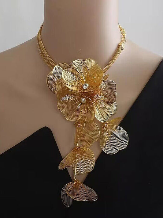 Chains Flower Shape Rhine Stones Color Necklaces Accessories