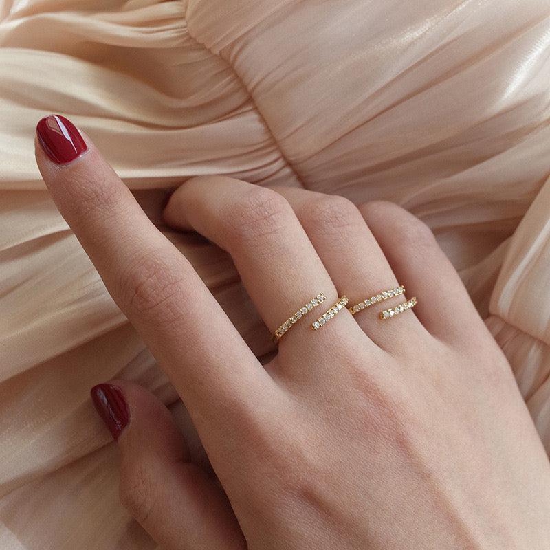 Shauna 9 to 5 Ring
