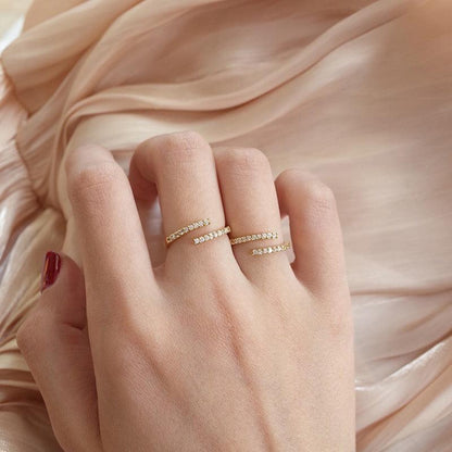 Shauna 9 to 5 Ring