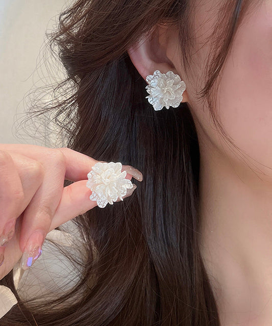 Style White Sterling Silver Acrylic Stud Earrings