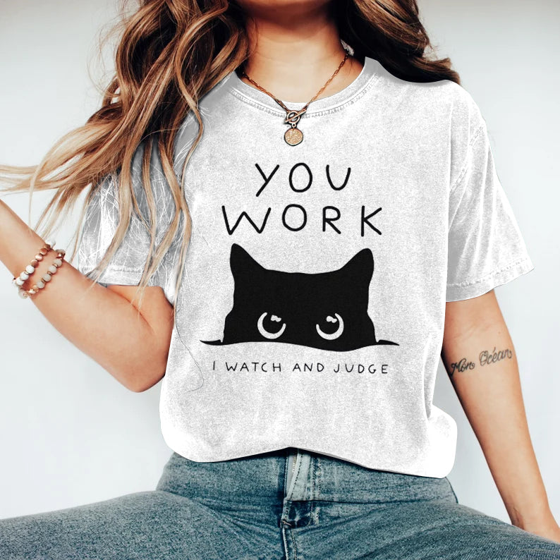 Abstract Creative A Cat That Spies Art Print  T-shirt elevenforest