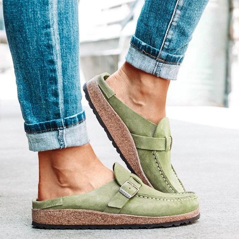LM | Retro slip-on sandals