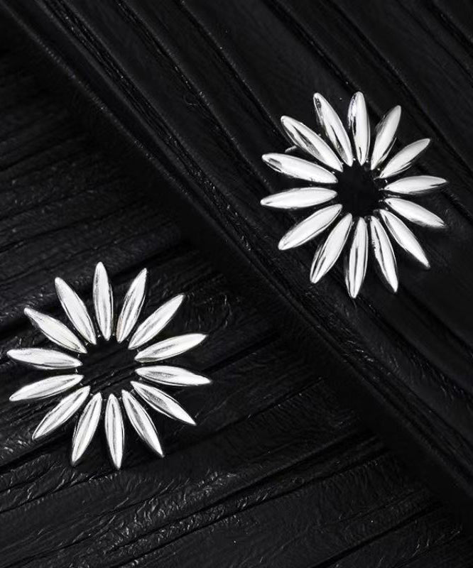 Regular White Sterling Silver Stud Earrings
