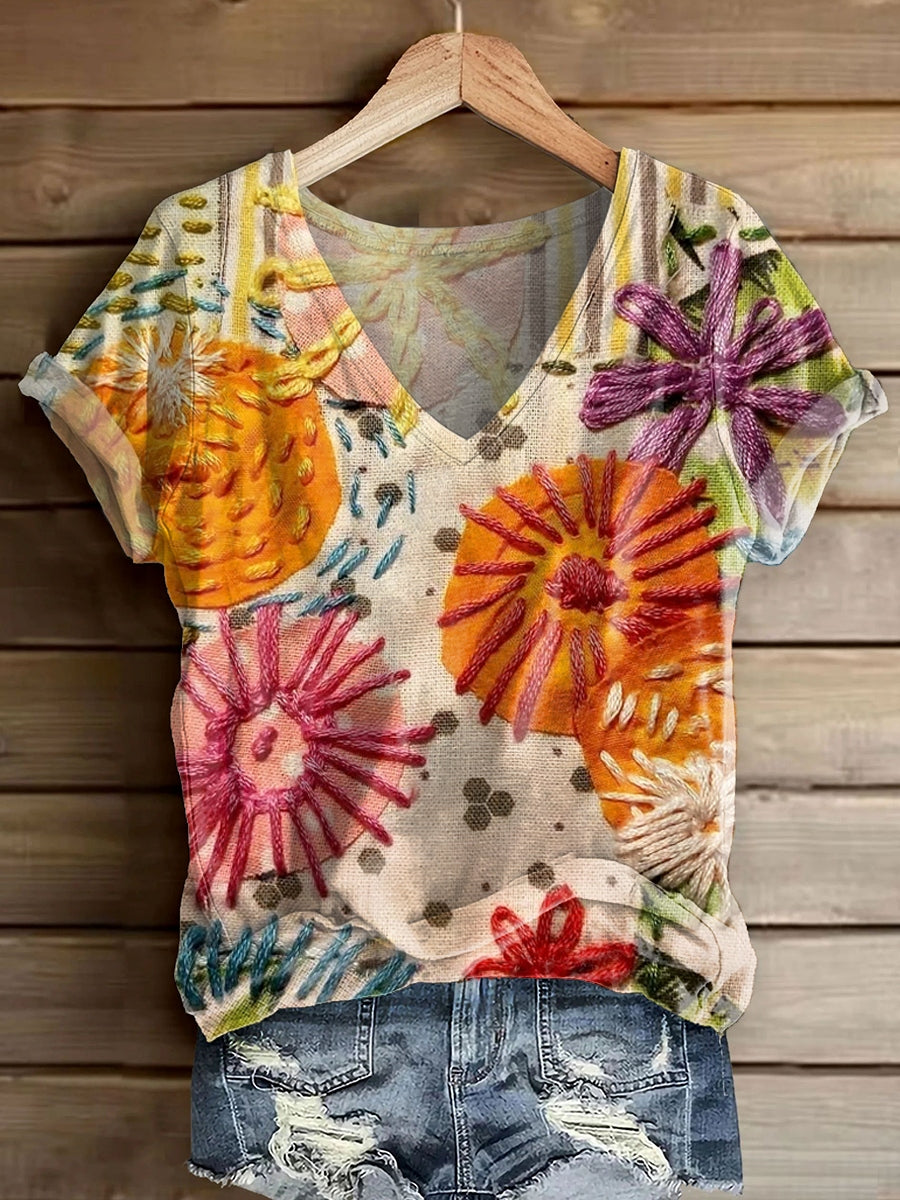 Women's Vintage Ethnic Floral Art Print V-neck Casual T-Shirt