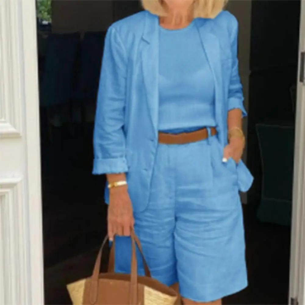 LM | Luxurious jacket and shorts set for women