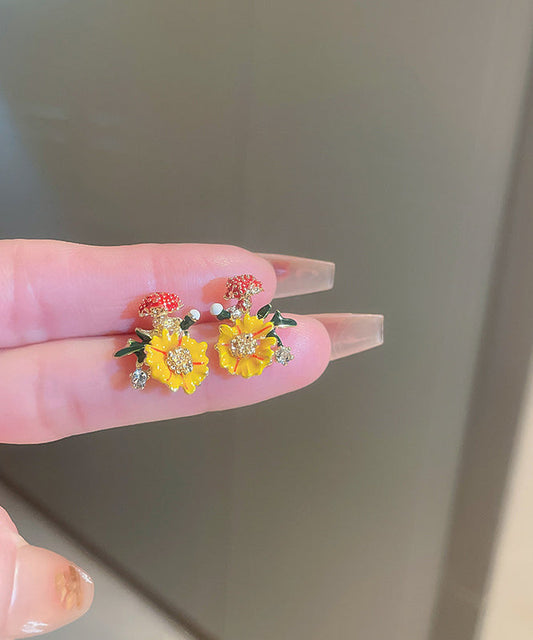 Art Yellow Alloy Zircon Pearl Drop Glaze Stud Earrings