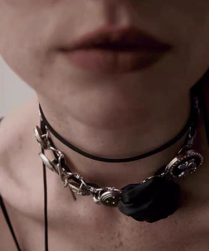 Black Sterling Silver Rose Necklace Yr011
