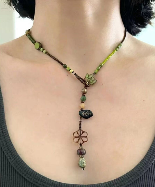 Green Hand Woven Beading Lariat Necklace Qu023