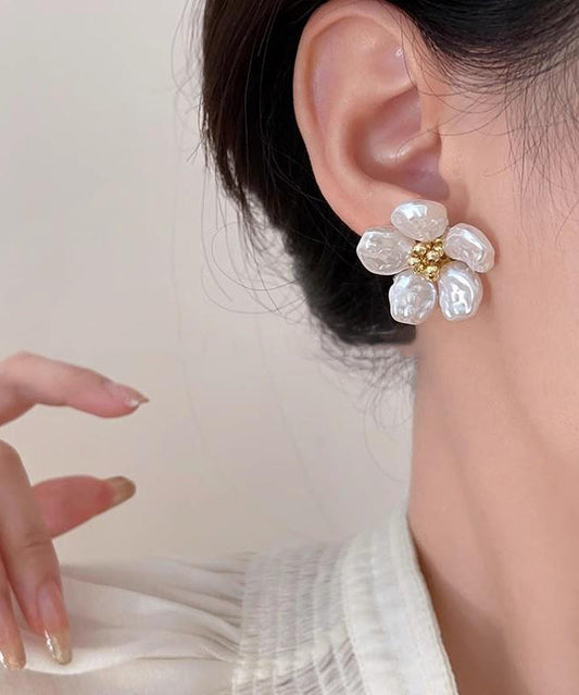 White Copper Alloy Pearl Stud Earrings
