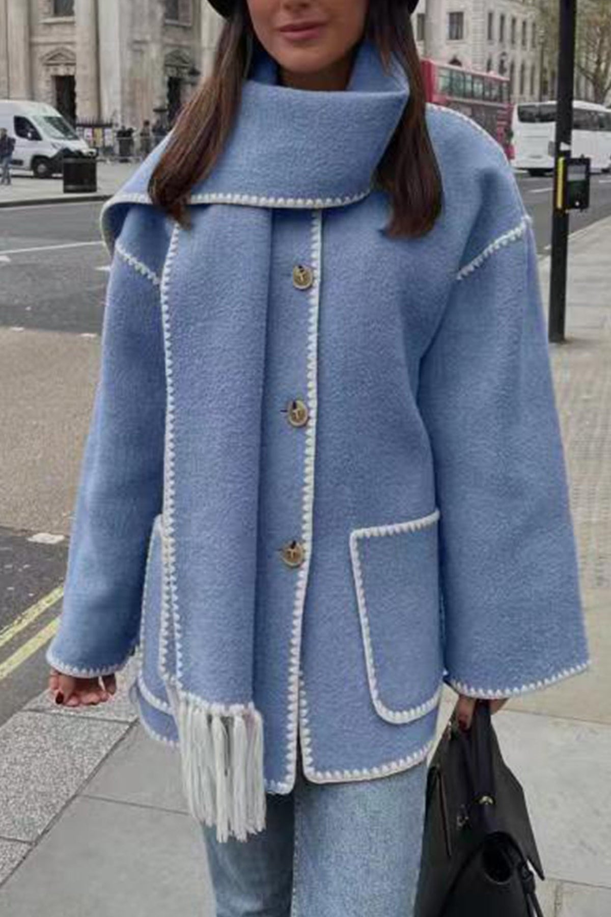 LM | Modern and fashionable coat