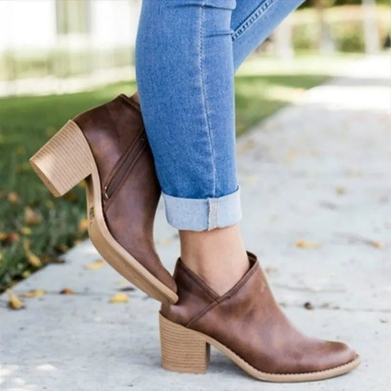 Tailored and Comfortable Orthopedic Heels