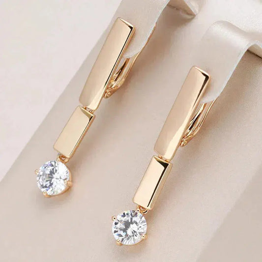 Earrings With Zirconia in Gold