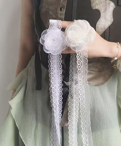 Modern White Lace Hollow Out Necklace Ya006