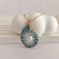 Vintage Handmade Pearl Necklace