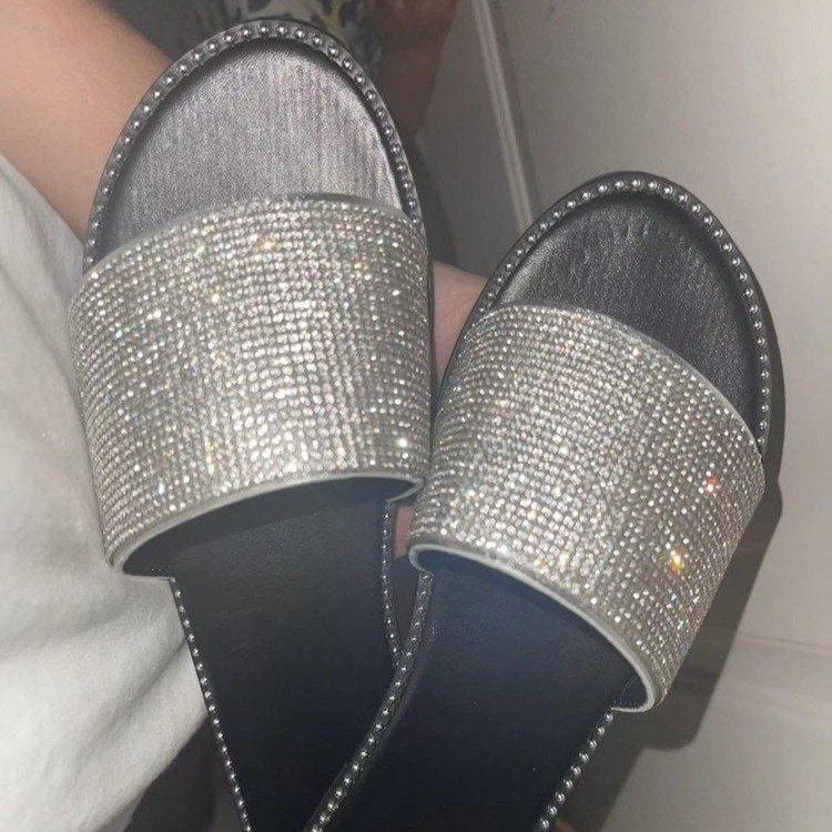 Graceful Orthopedic Shoes for Modern Look