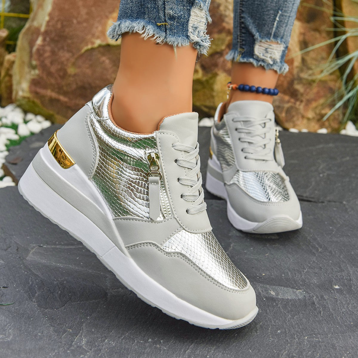Classic Orthopedic Trainers with Timeless Style