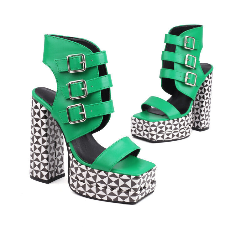 Graceful Orthopedic Sandals for Modern Look