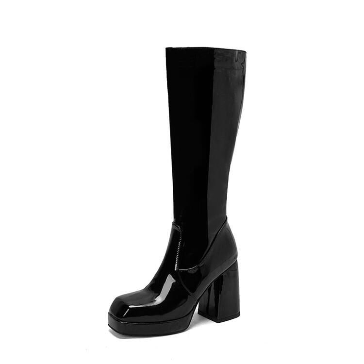 Chic Orthopedic Boots with Unique Design