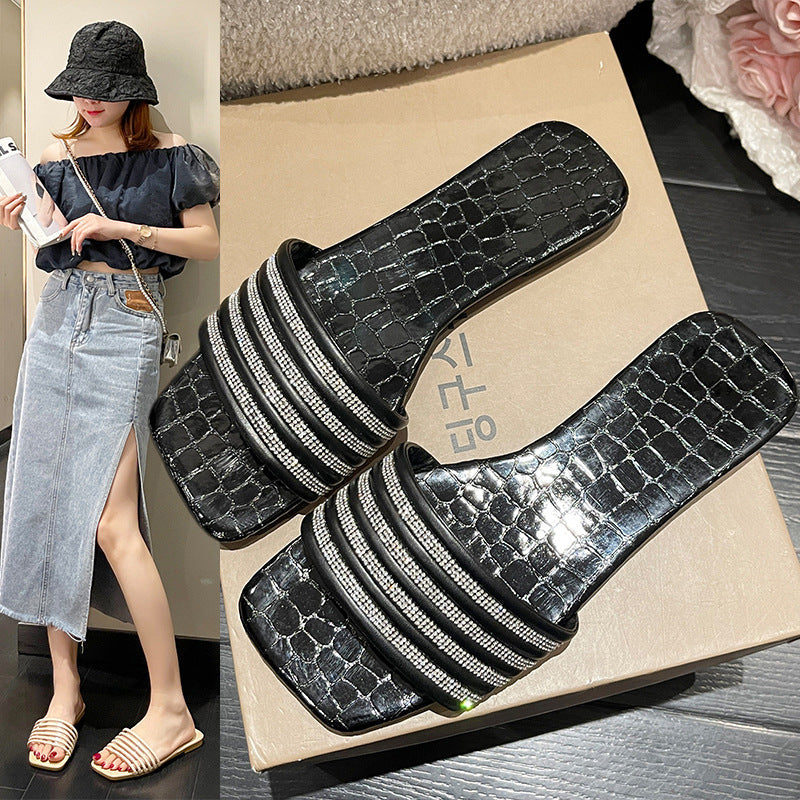 Chic Orthopedic Sandals with Unique Design