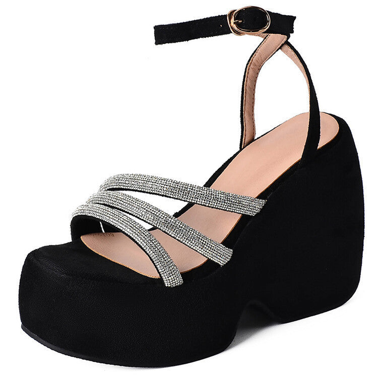 Chic Orthopedic Sandals with Unique Design