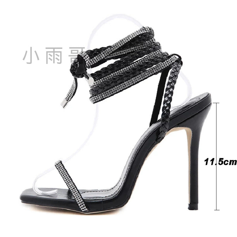 Graceful Orthopedic Sandals for Modern Look