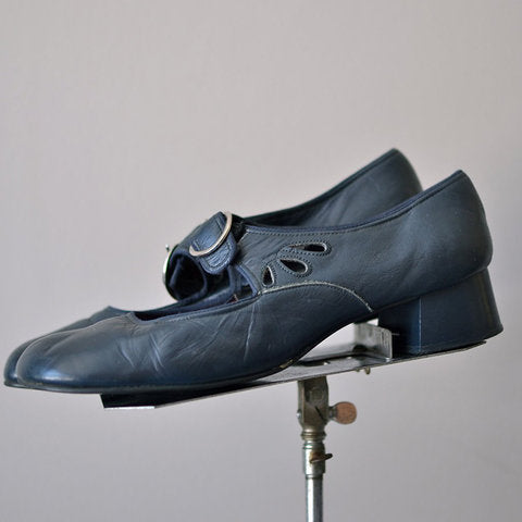Vintage Inspired Orthopedic Shoes