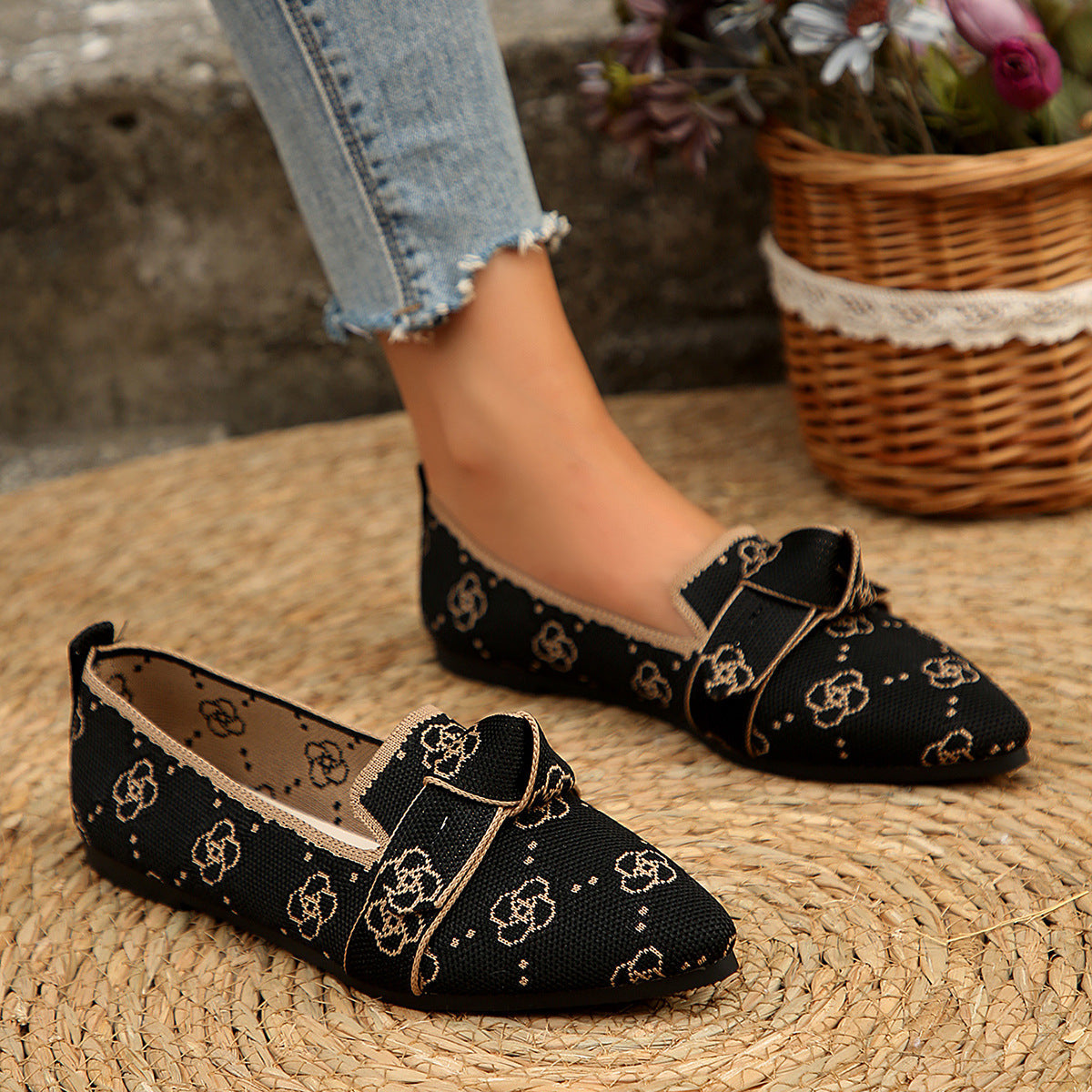 Chic Orthopedic Shoes with Unique Design