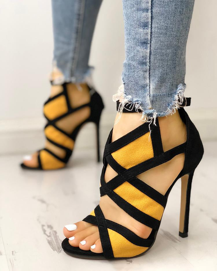 Graceful Orthopedic Sandals for Modern Look