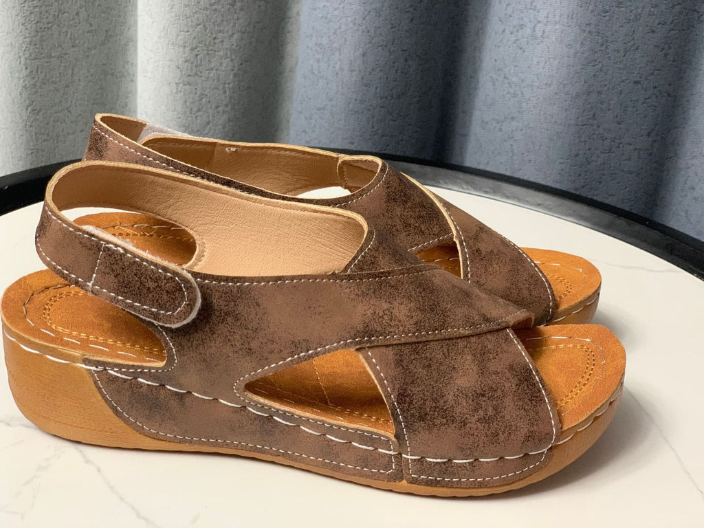 Chic Orthopedic Sandals with Unique Design