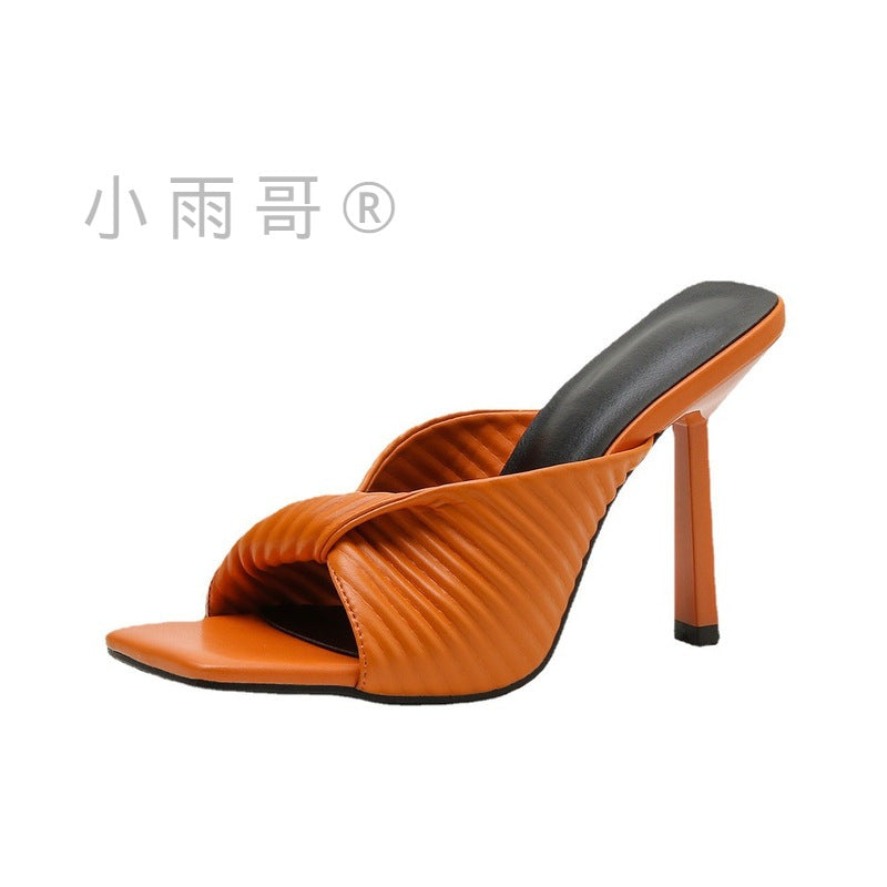 Chic Orthopedic Sandals with Unique Design