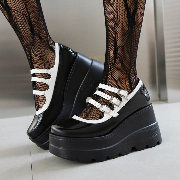Chic Orthopedic Shoes with Unique Design