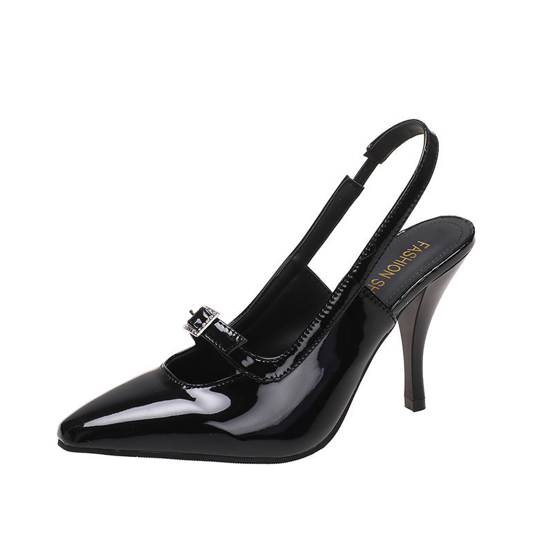 Graceful Orthopedic Sandals for Modern Look