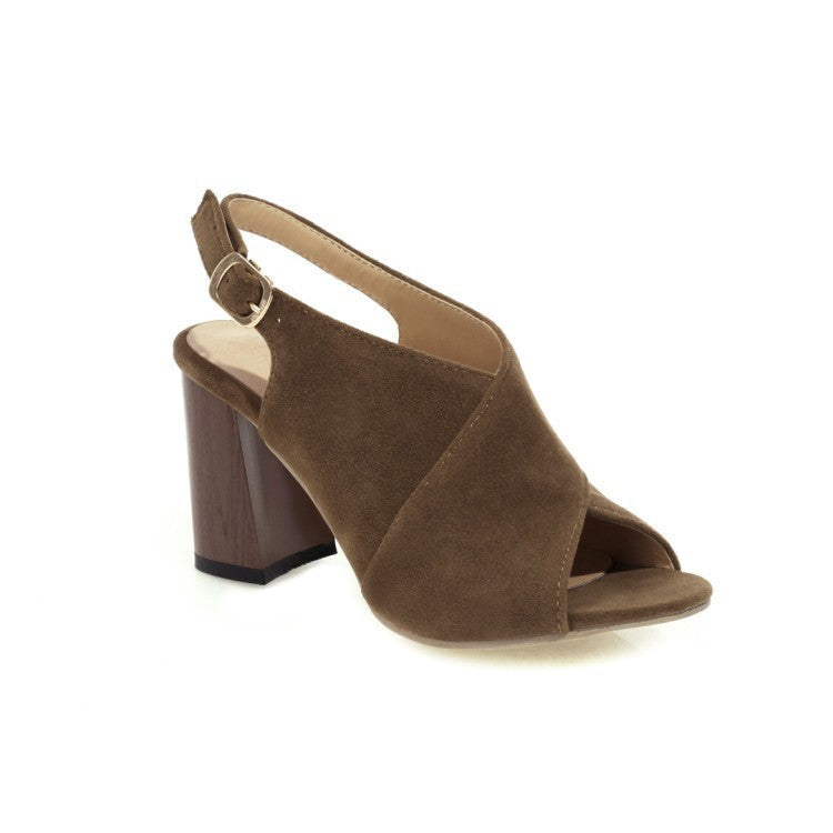 Graceful Orthopedic Sandals for Modern Look