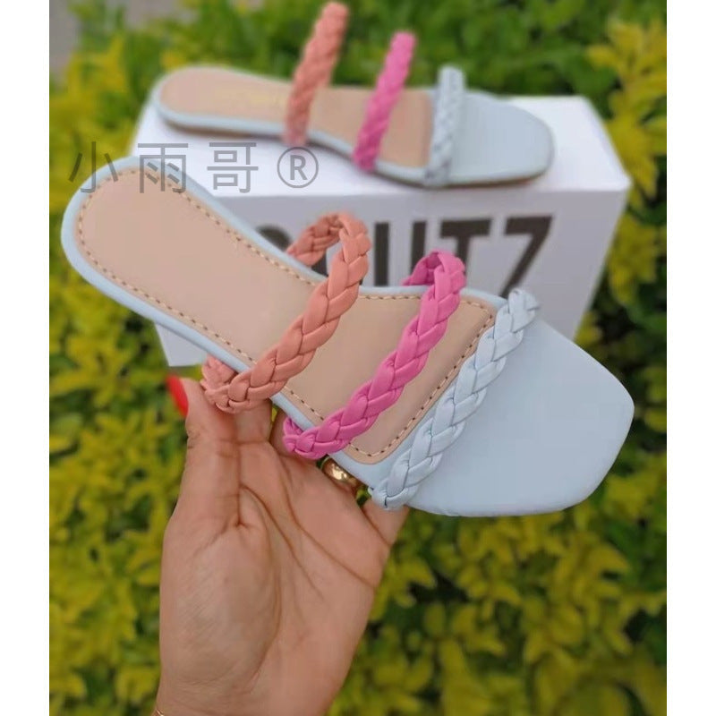 Chic Orthopedic Sandals with Unique Design