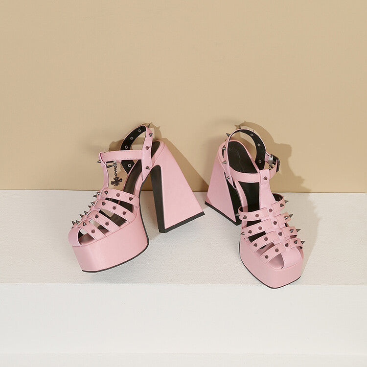 Beautifully Crafted Orthopedic Sandals