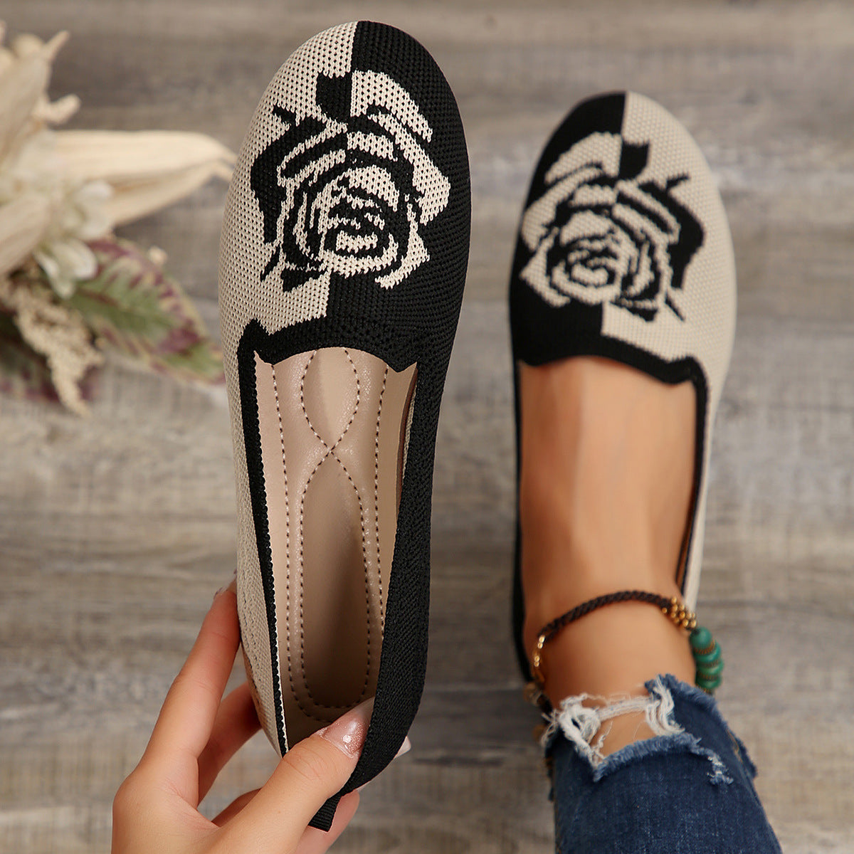 Chic Orthopedic Shoes with Unique Design