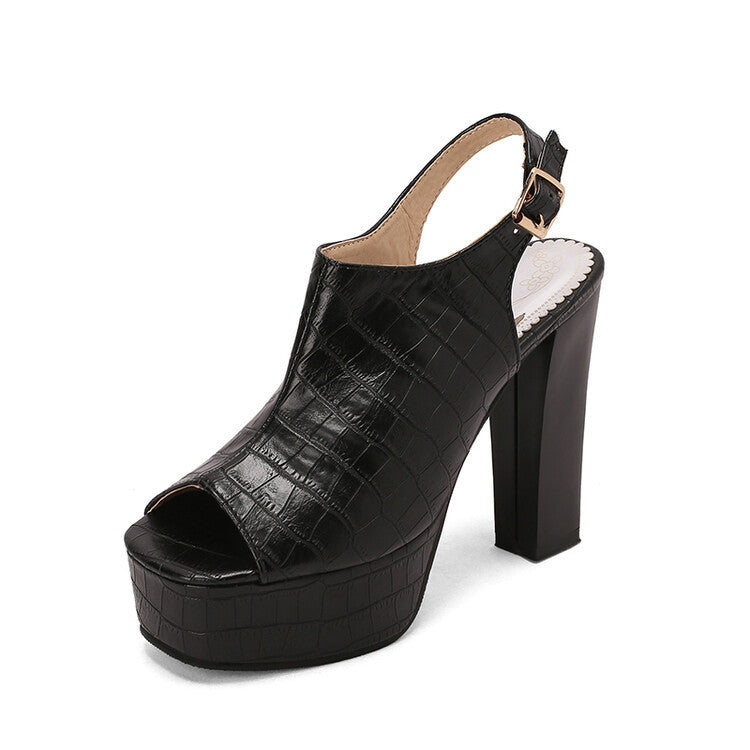 Graceful Orthopedic Sandals for Modern Look