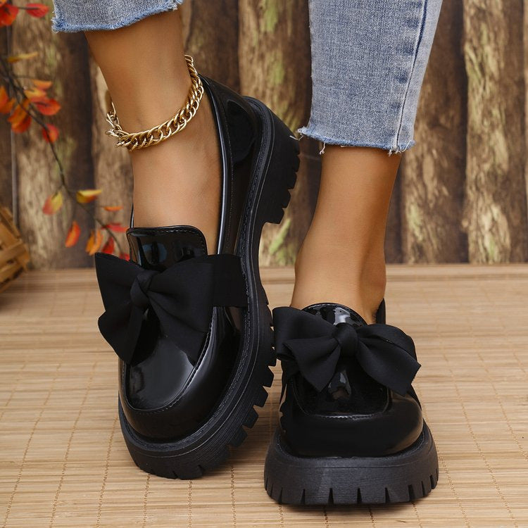 Comfortable Orthopedic Trainers for Daily Wear
