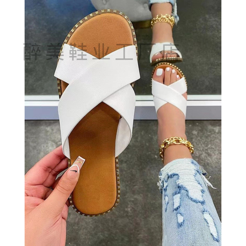 Chic Orthopedic Sandals with Unique Design