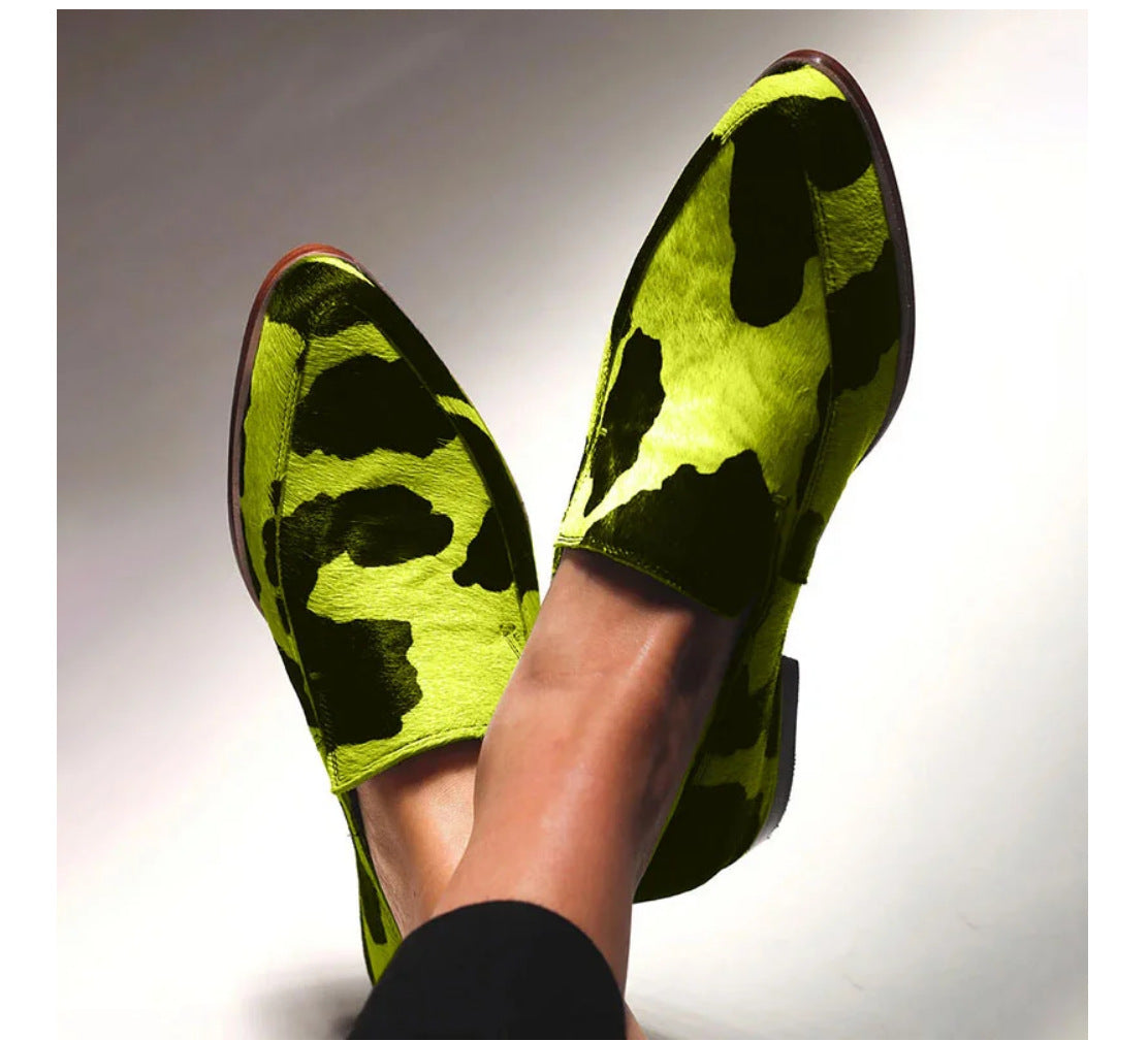 Chic Orthopedic Shoes with Unique Design
