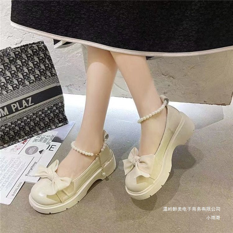 Chic Orthopedic Shoes with Unique Design