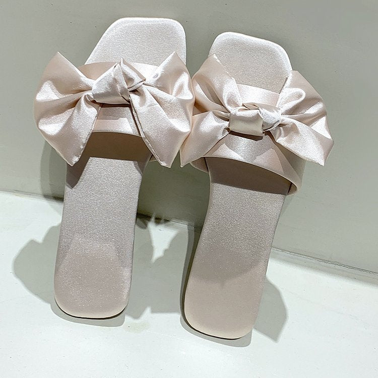 Chic Orthopedic Sandals with Unique Design
