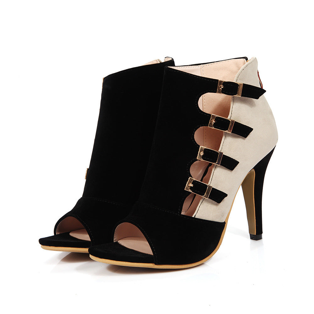 Chic Orthopedic Sandals with Unique Design