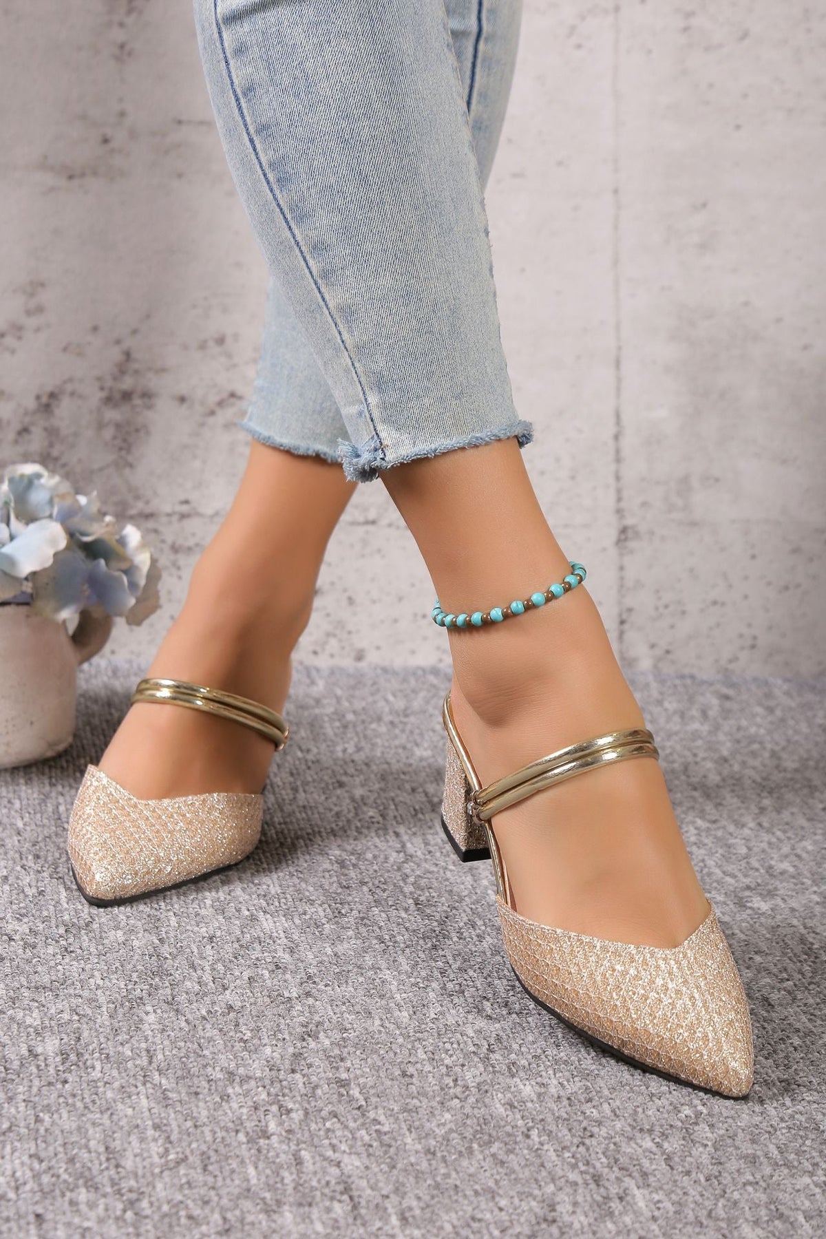 Chic Orthopedic Heels with Unique Design